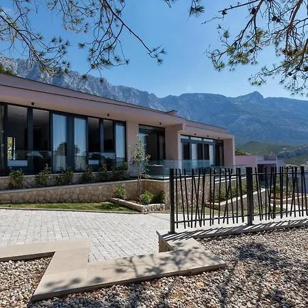 Vila Kuk Oaza Luxury Makarská