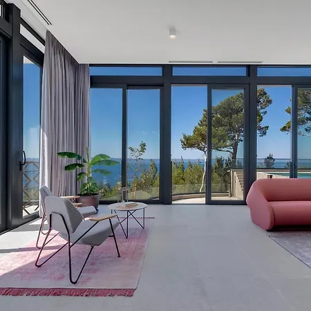 Kuk Oaza Luxury Villa