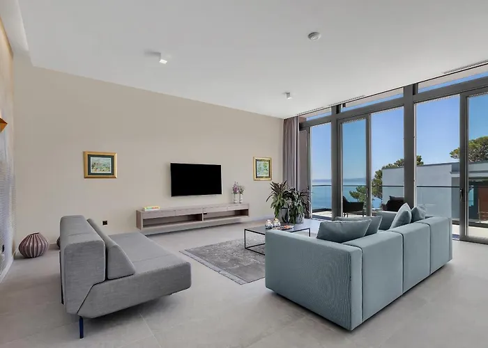 Kuk Oaza Luxury Вилла