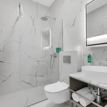 Kuk Oaza Luxury Villa *