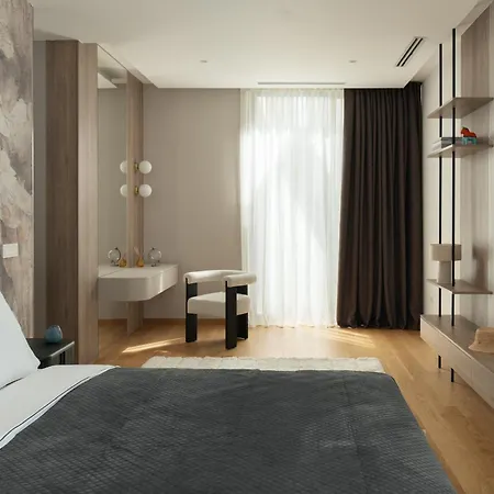 Kuk Oaza Luxury Макарська