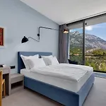 Kuk Oaza Luxury * Makarska