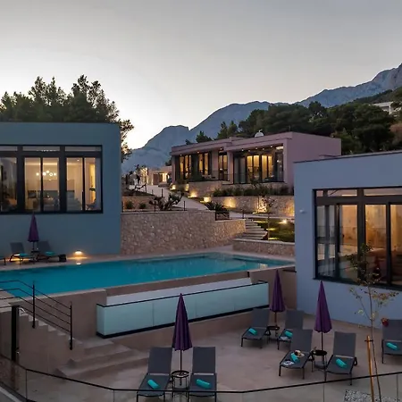 Kuk Oaza Luxury * Makarska