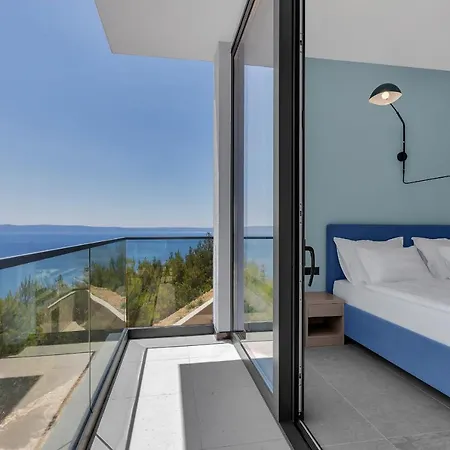 Kuk Oaza Luxury Villa *